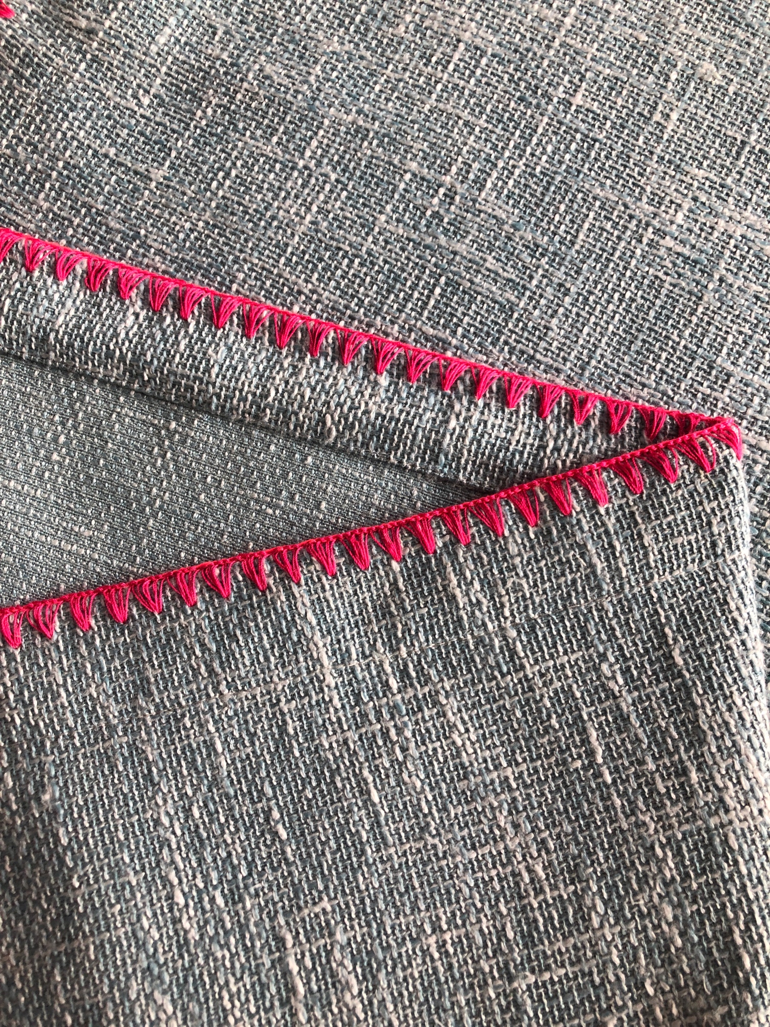 仿钩针贝形装饰拷边机,花样贝壳花样锁边机,思坦途贝形机,地毯包边st